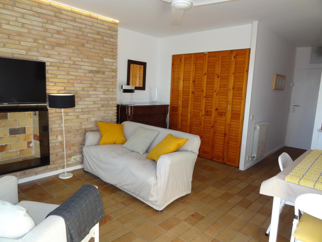 Penelope Apart Sitges Bagian luar foto